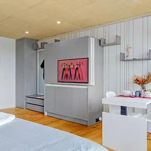 Hotel apartamentowy Evi's &